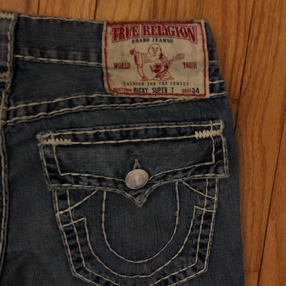 TRUE RELIGION SIZE 36whist n 32length